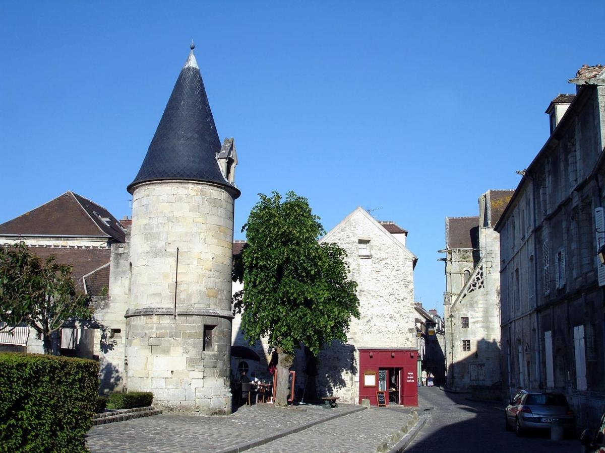 Suite Cosy Flat - Hyper-Centre avec sauna privatif Senlis  Exterior foto